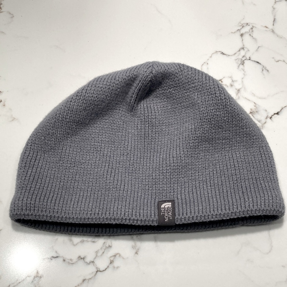 THE NORTH FACE Men’s Jim Beanie Asphalt Gray Hat Cap Head Cover Soft Warm NWOT